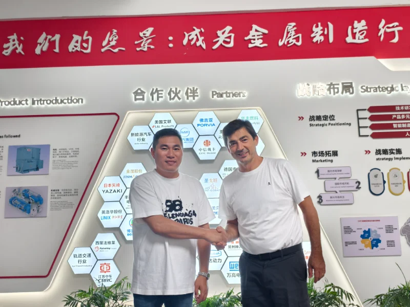 TORRENT集團執行長參觀中國禾華機械科技工廠 TORRENT集團執行長參觀中國禾華機械科技工廠